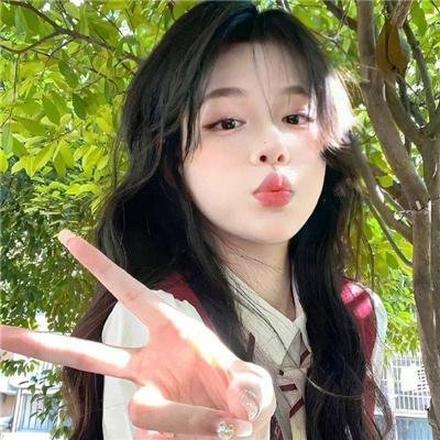 她的强盗朋友 高清封面
